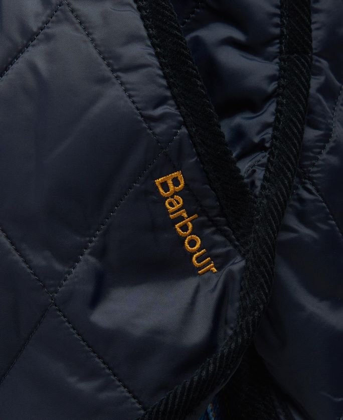 Barbour sievietes clydebank stepēta jaka P8J88A1439 apģērbs melns